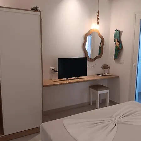 Lägenhetshotell Evriali Seaside 4*