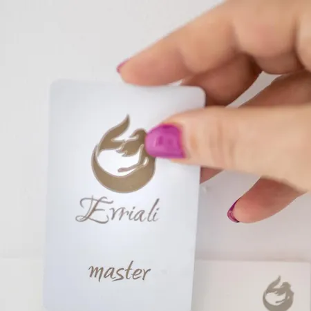 アパートホテル Evriali Seaside 4*