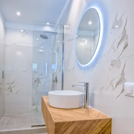 アパートホテル Evriali Seaside