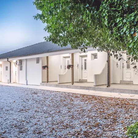 Evriali Seaside Lägenhetshotell Platamonas